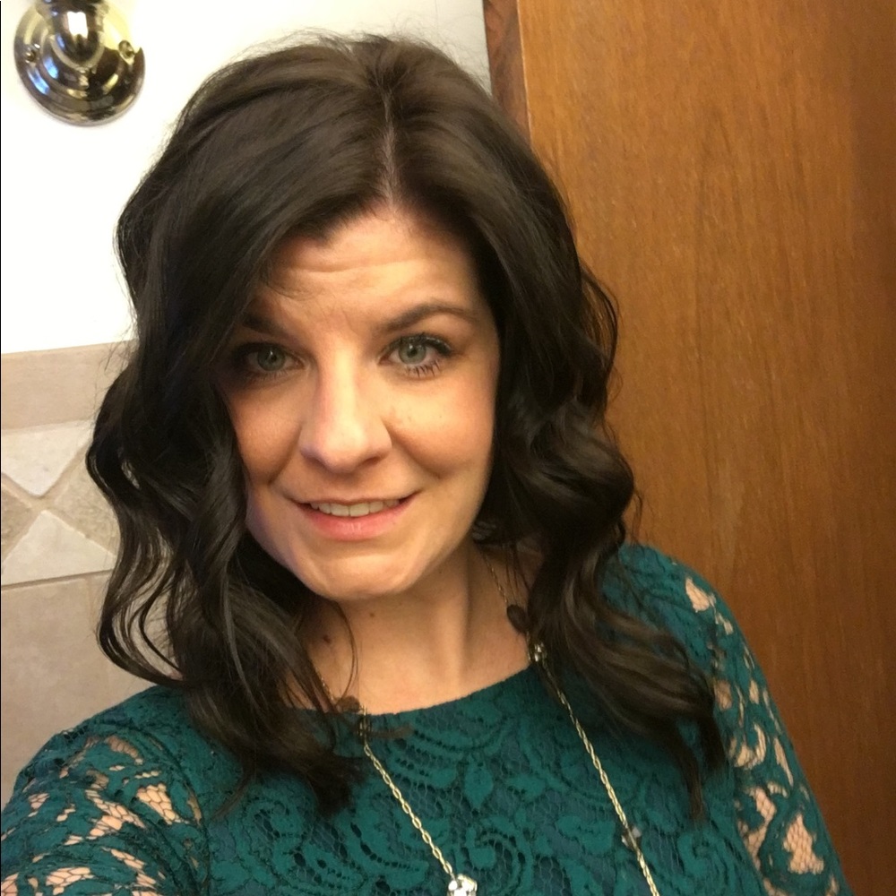 Meet your Posher, Teresa